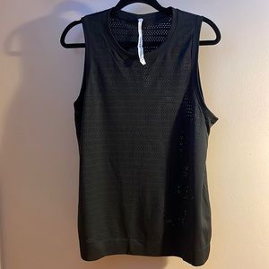 Lululemon Black Tank Size 12